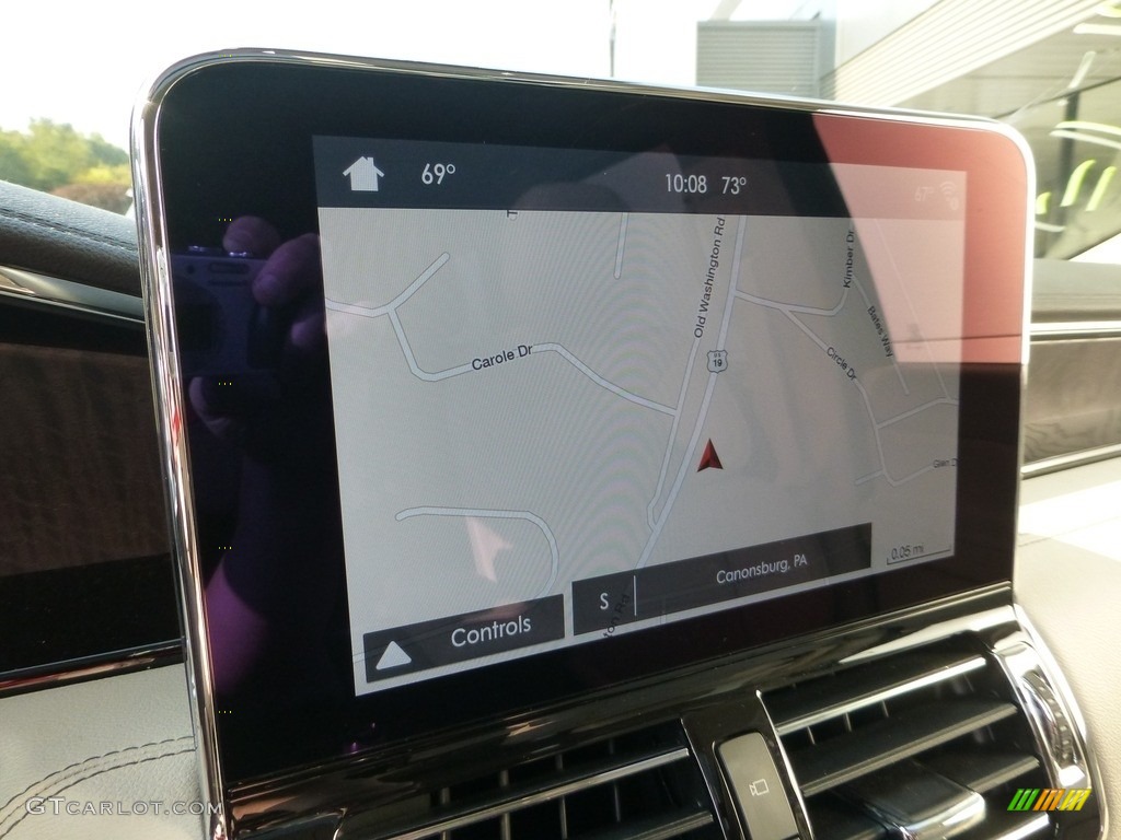 2019 Lincoln Navigator Select 4x4 Navigation Photos