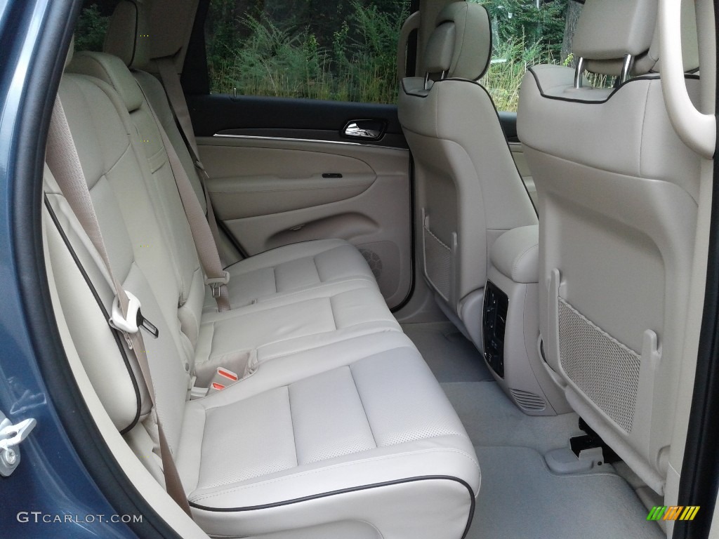 Light Frost/Brown Interior 2020 Jeep Grand Cherokee Overland 4x4 Photo #139671613