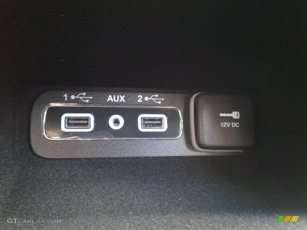 2020 Grand Cherokee Overland 4x4 - Slate Blue Pearl / Light Frost/Brown photo #29