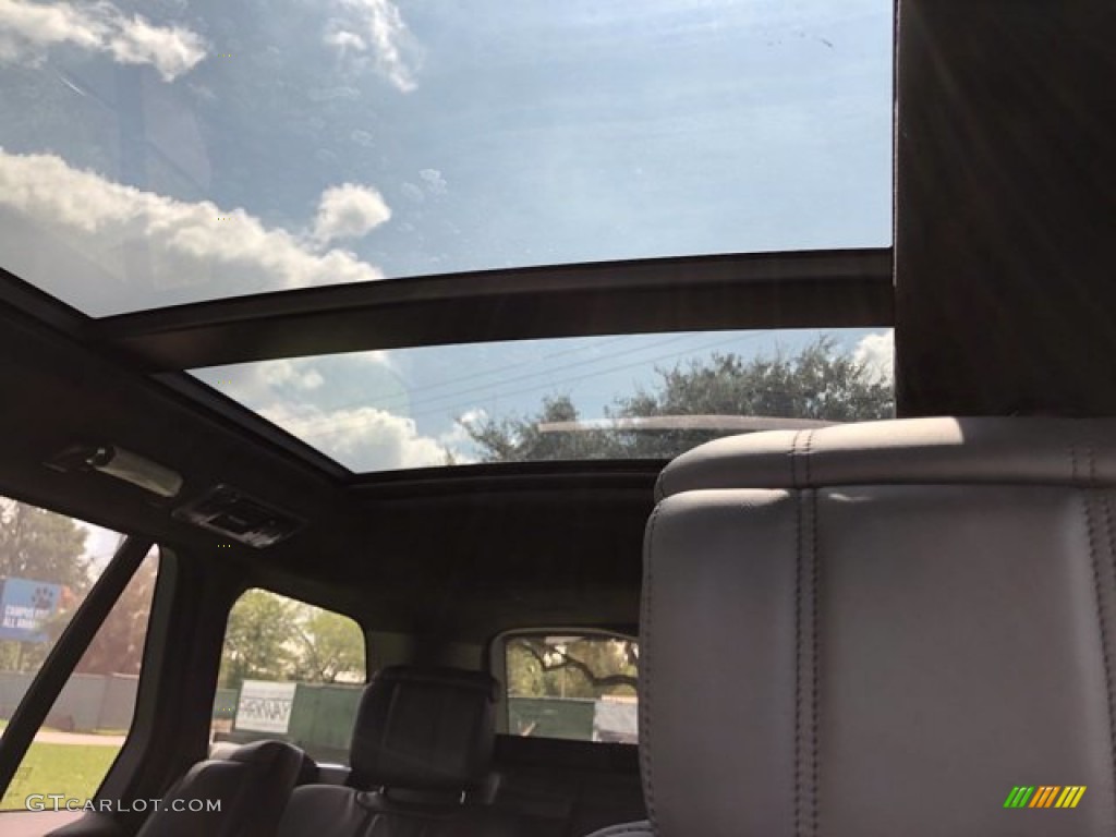2020 Land Rover Range Rover Autobiography Sunroof Photo #139672320