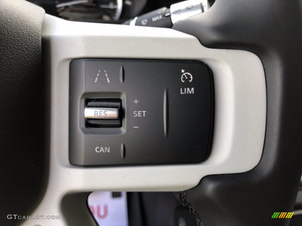 2020 Land Rover Defender 110 Steering Wheel Photos