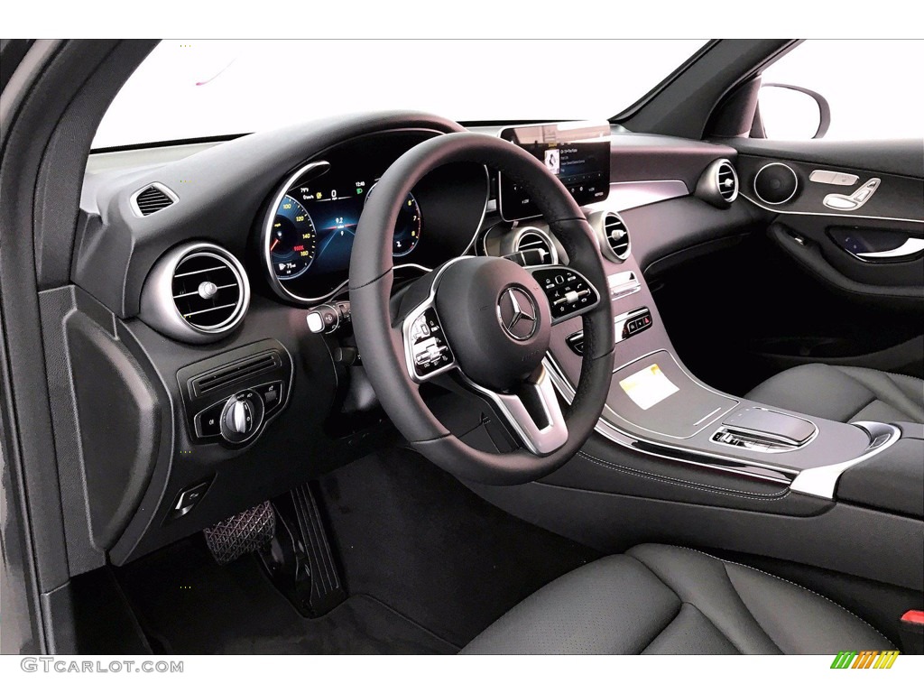 2020 GLC 300 - Graphite Grey Metallic / Magma Grey photo #4