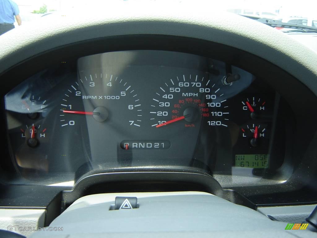 2005 F150 XLT SuperCrew 4x4 - Dark Stone Metallic / Medium Flint Grey photo #18