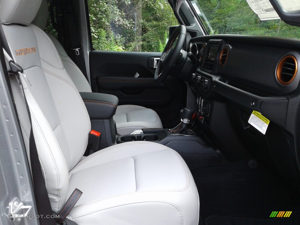 2021 Jeep Gladiator Mojave 4x4 Front Seat Photo #139674318