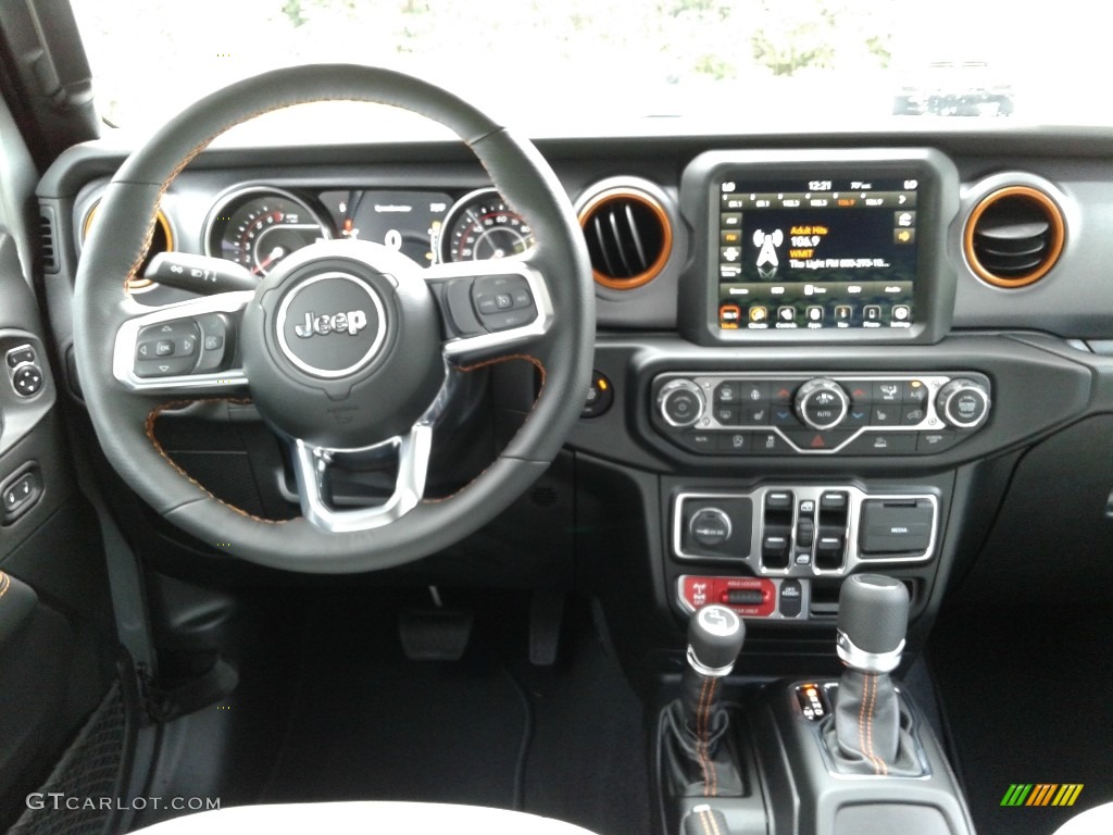 2021 Jeep Gladiator Mojave 4x4 Black/Steel Gray Dashboard Photo #139674334