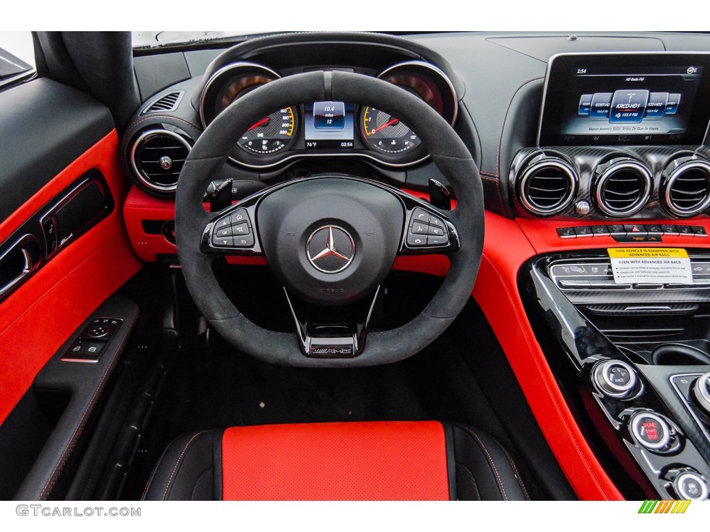 2018 Mercedes-Benz AMG GT C Roadster Red Pepper/Black Dashboard Photo #139675815