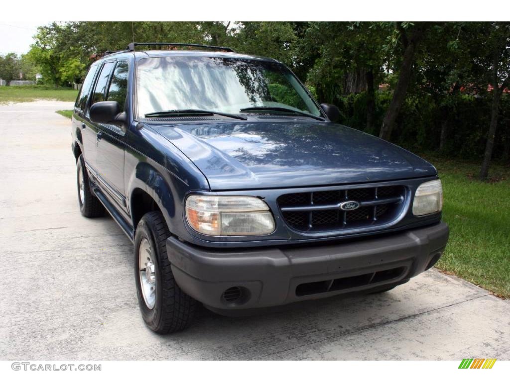 2000 Explorer XLS 4x4 - Deep Wedgewood Blue Metallic / Medium Graphite photo #19