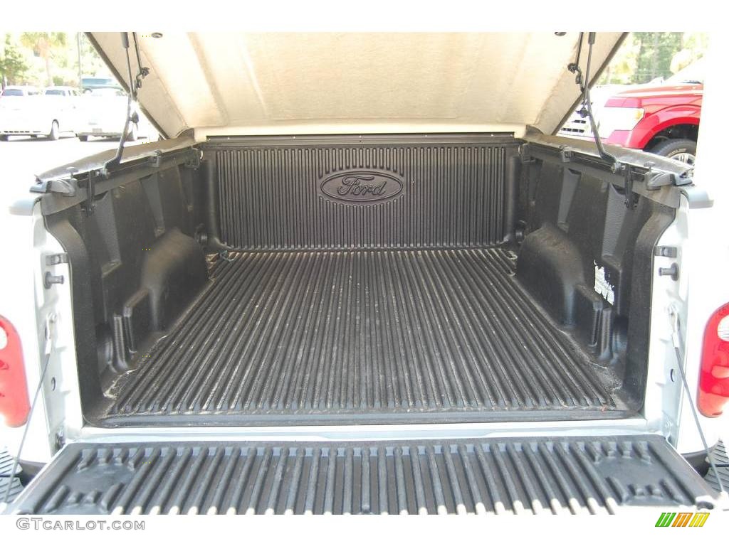 2003 F150 XLT Sport SuperCab - Silver Metallic / Medium Graphite Grey photo #9