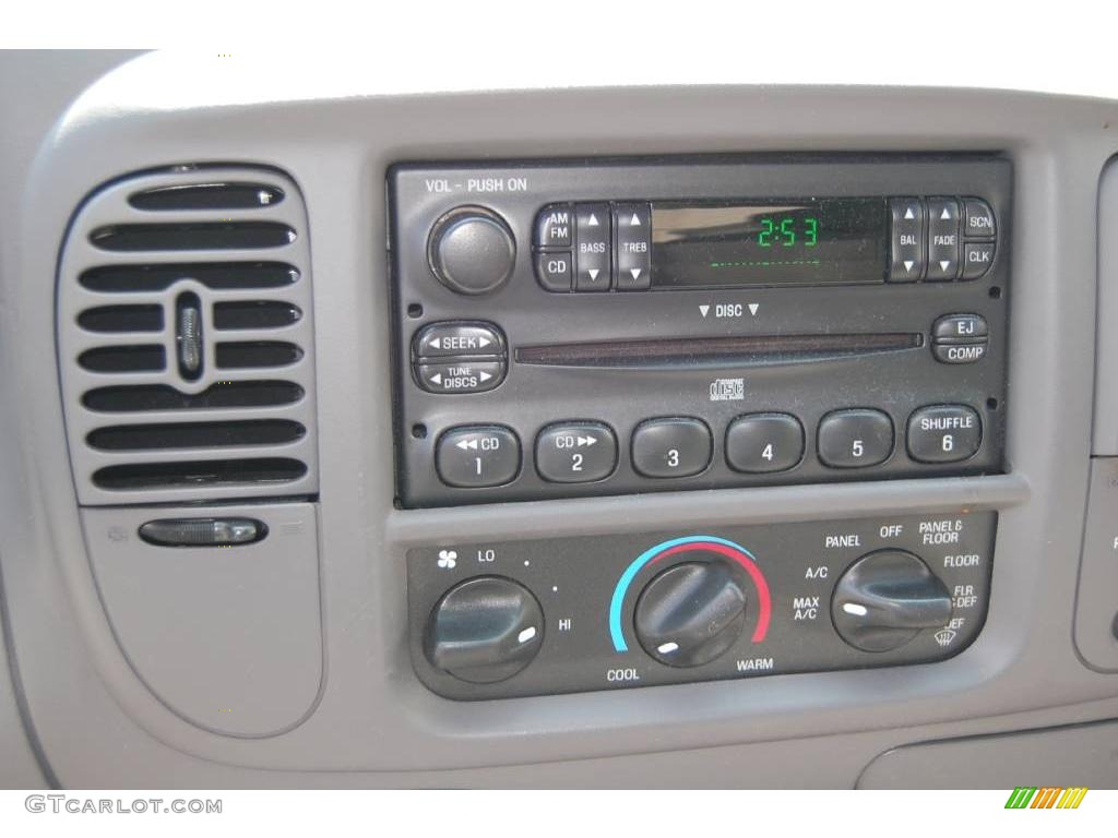 2003 F150 XLT Sport SuperCab - Silver Metallic / Medium Graphite Grey photo #22