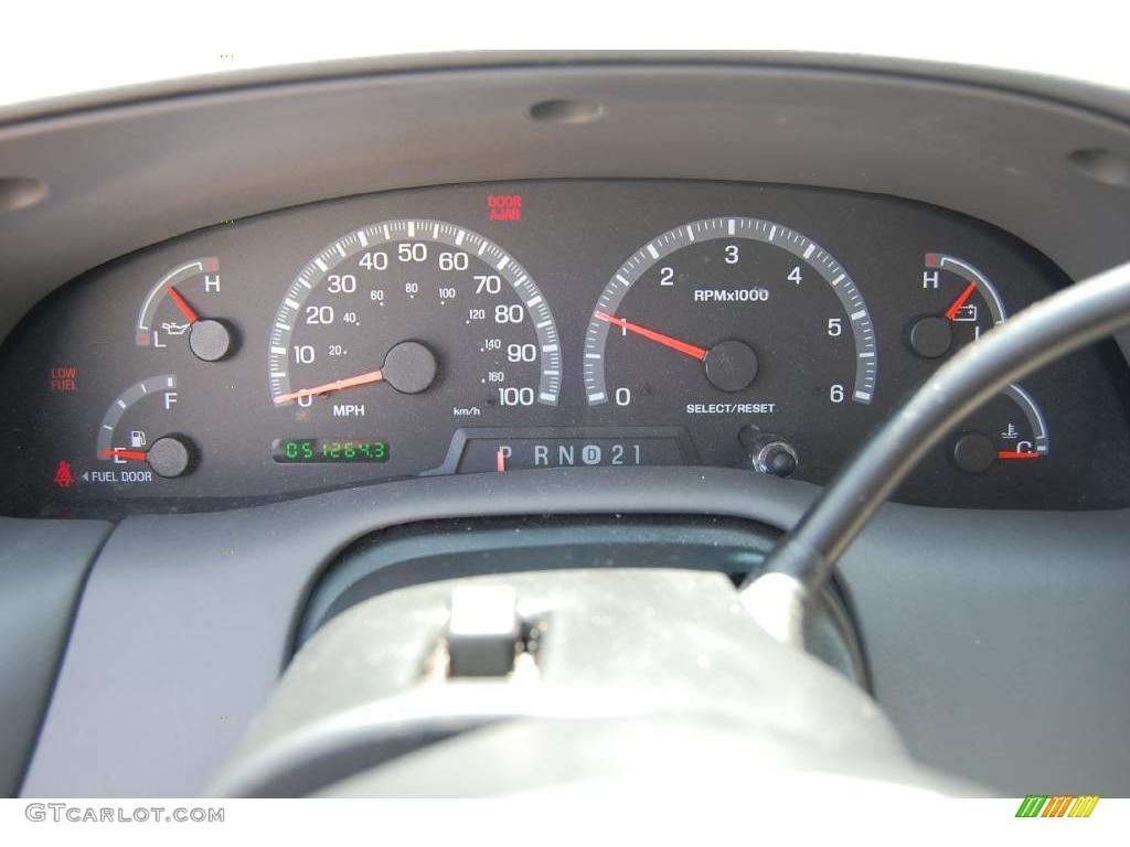2003 F150 XLT Sport SuperCab - Silver Metallic / Medium Graphite Grey photo #23