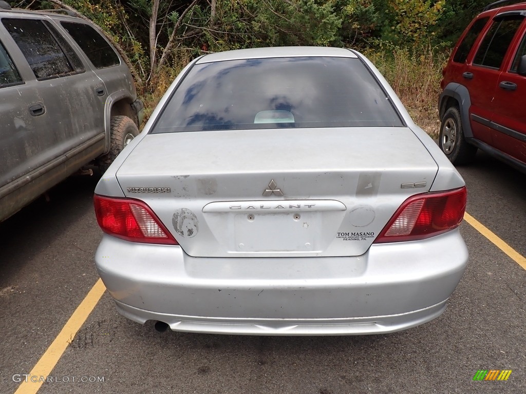 2002 Galant ES - Sterling Silver Metallic / Gray photo #13