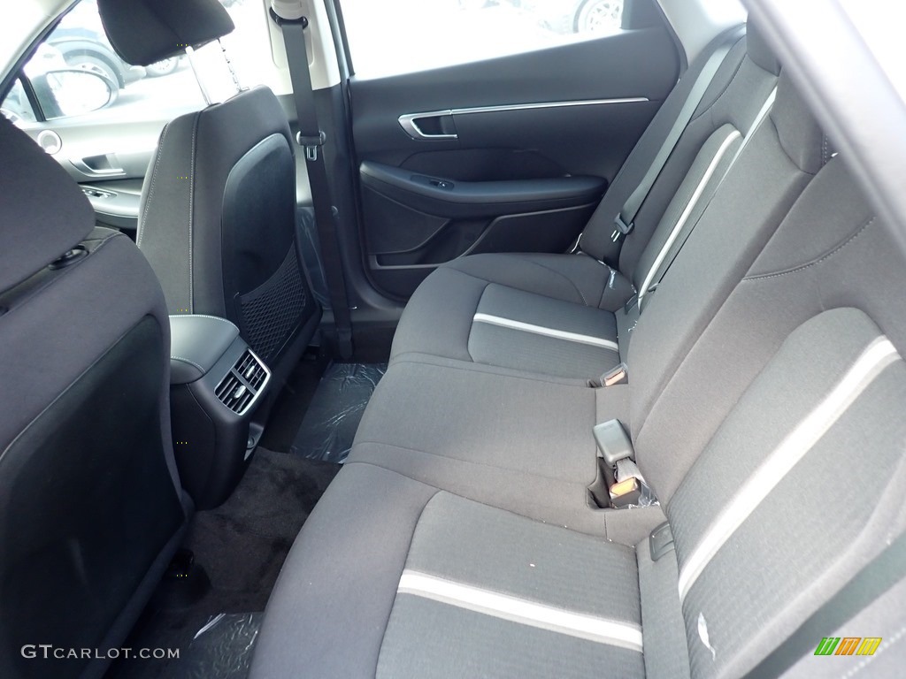 2020 Hyundai Sonata SEL Hybrid Rear Seat Photo #139684225