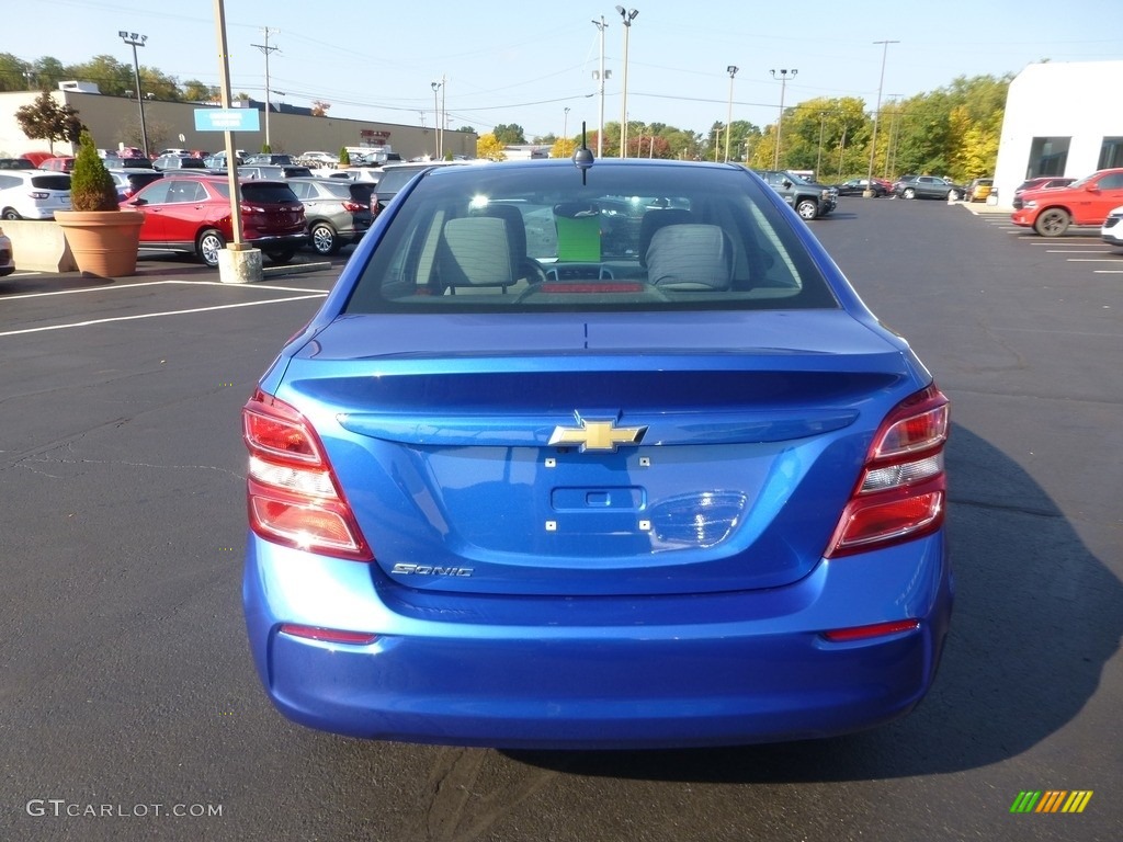 2017 Sonic LS Sedan - Kinetic Blue Metallic / Jet Black/Dark Titanium photo #6