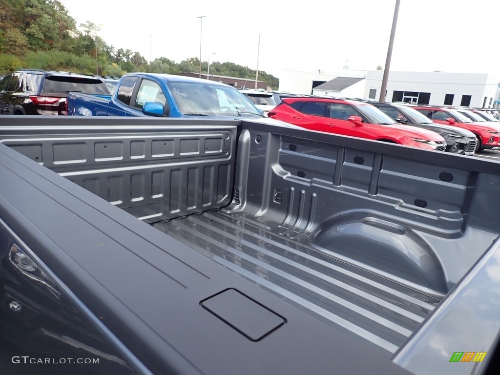 2021 Chevrolet Colorado WT Crew Cab 4x4 Trunk Photos