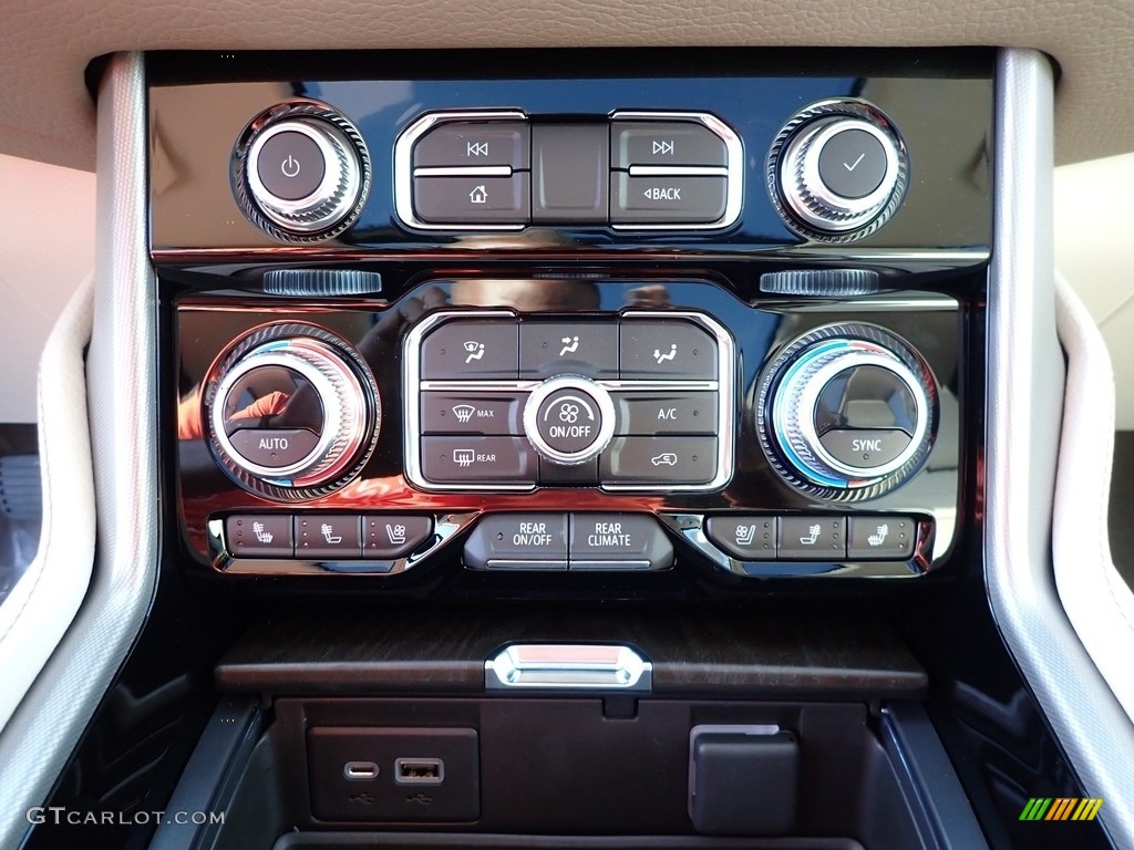 2021 GMC Yukon Denali 4WD Controls Photo #139688398