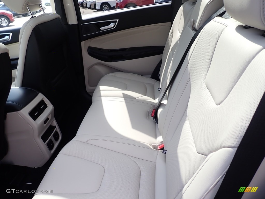 Soft Ceramic Interior 2020 Ford Edge Titanium AWD Photo #139690744