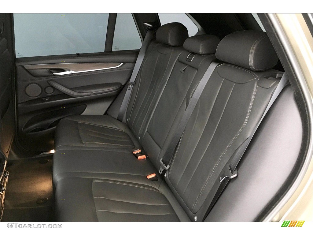2017 X5 xDrive50i - Atlas Cedar Metallic / Black photo #30