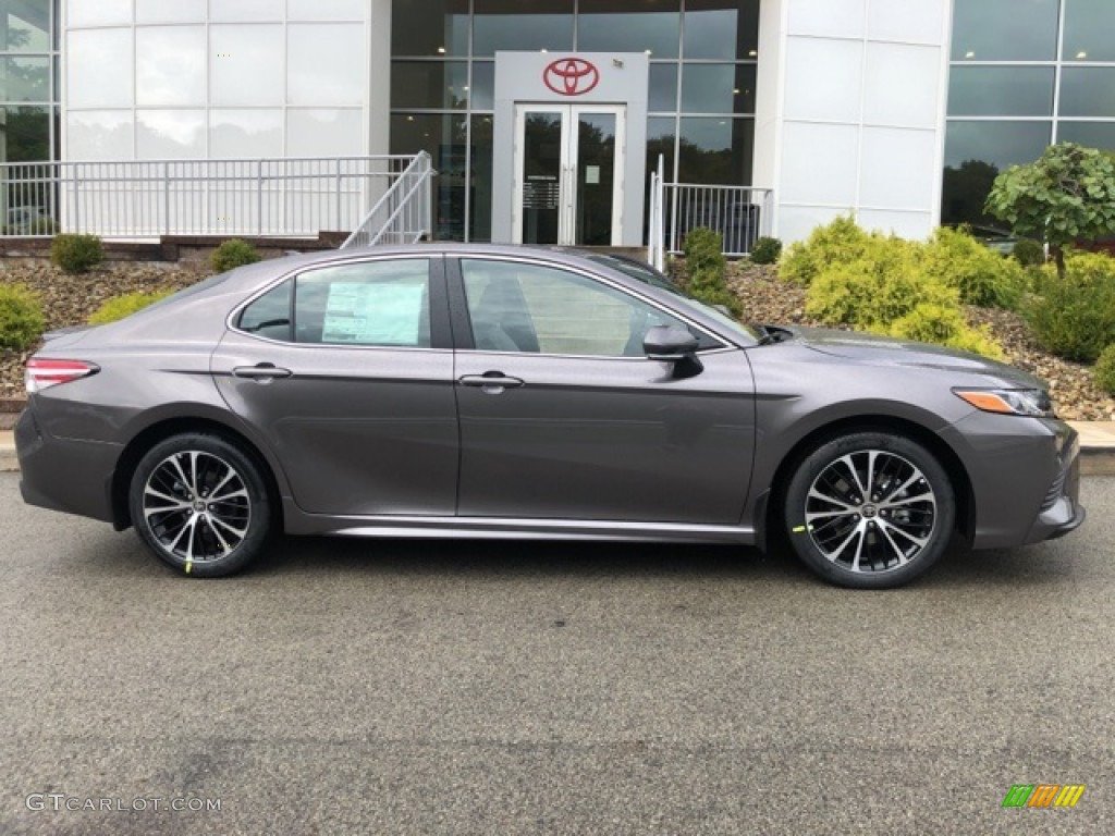 Predawn Gray Mica 2020 Toyota Camry SE AWD Exterior Photo #139693854