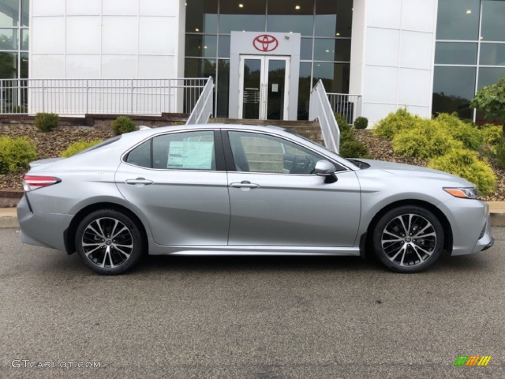 Celestial Silver Metallic 2020 Toyota Camry SE AWD Exterior Photo #139694829
