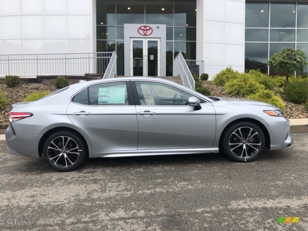 Celestial Silver Metallic 2020 Toyota Camry SE AWD Exterior Photo #139695642