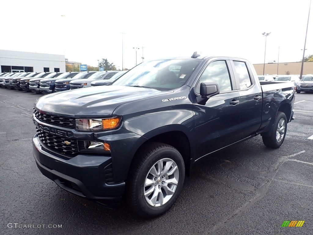 Shadow Gray Metallic Chevrolet Silverado 1500