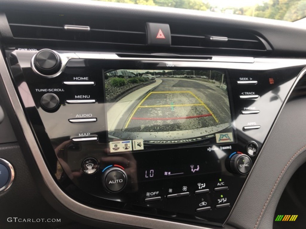 2020 Camry Hybrid XLE - Predawn Gray Mica / Black photo #23