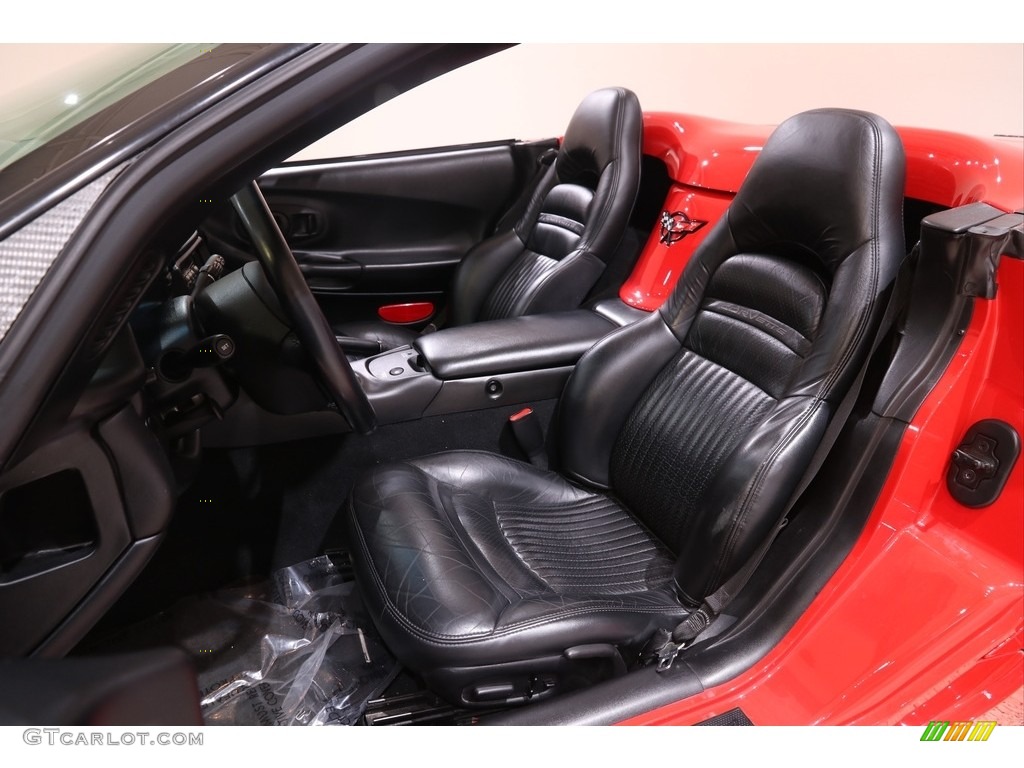 2000 Chevrolet Corvette Convertible Front Seat Photo #139702032