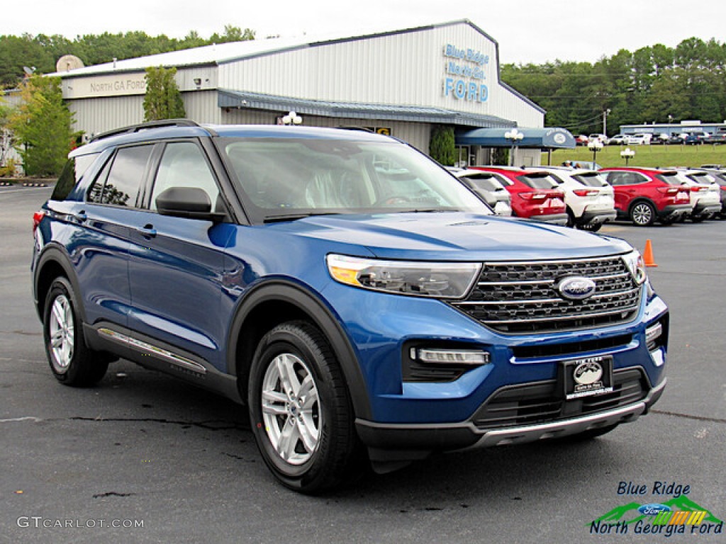 2020 Explorer XLT 4WD - Atlas Blue Metallic / Sandstone photo #7