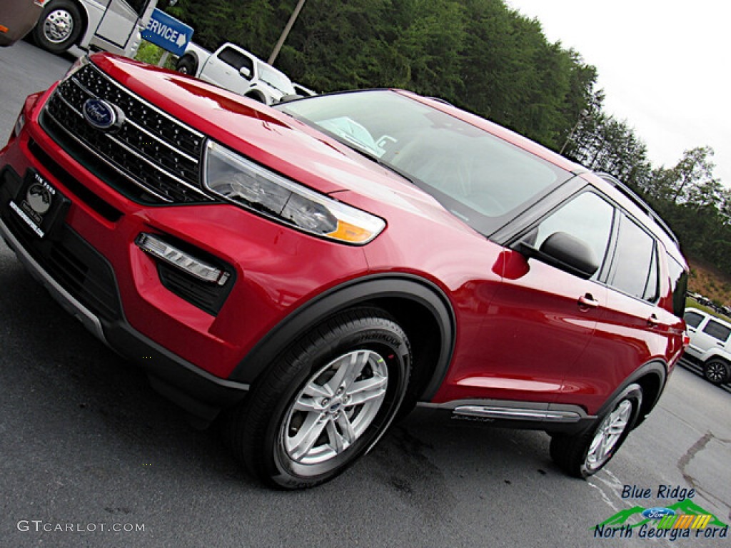 2020 Explorer XLT 4WD - Rapid Red Metallic / Sandstone photo #27