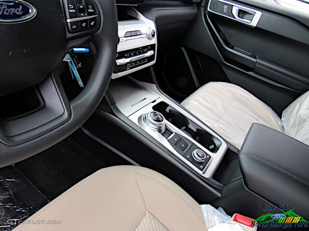2020 Explorer 4WD - Iconic Silver Metallic / Sandstone photo #23