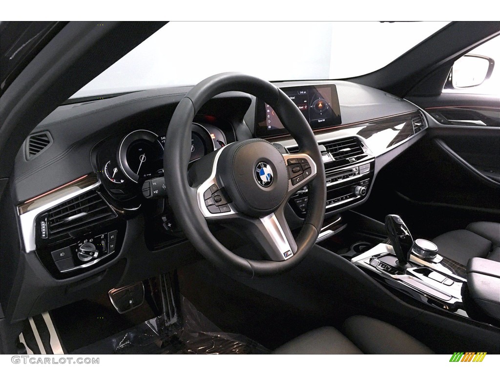 2017 5 Series 540i Sedan - Dark Graphite Metallic / Black photo #21