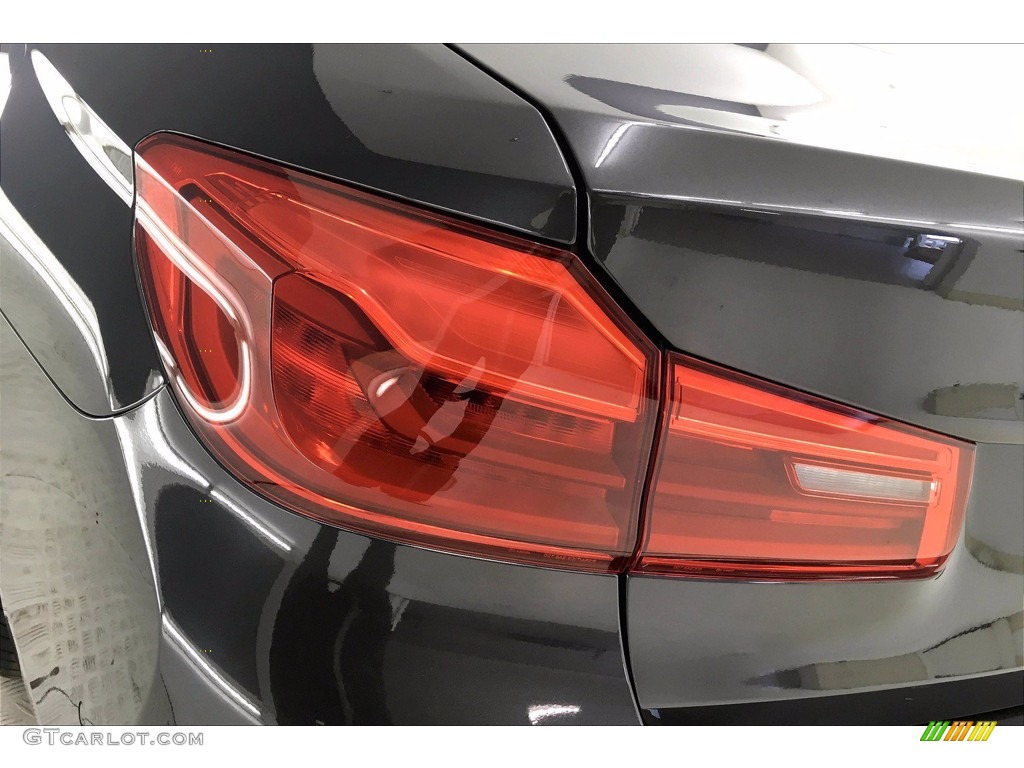 2017 5 Series 540i Sedan - Dark Graphite Metallic / Black photo #27