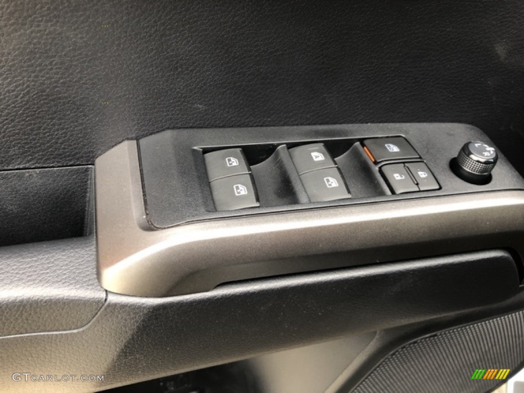 2020 Tacoma SR5 Double Cab 4x4 - Silver Sky Metallic / Black photo #7