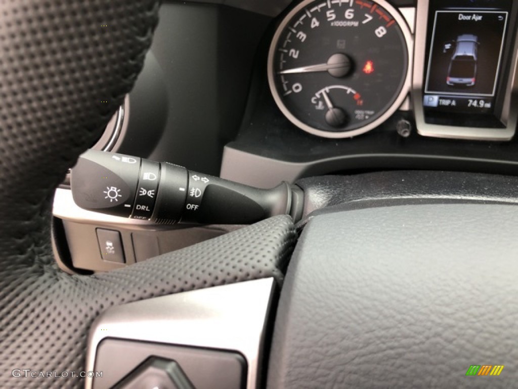 2020 Tacoma SR5 Double Cab 4x4 - Silver Sky Metallic / Black photo #17