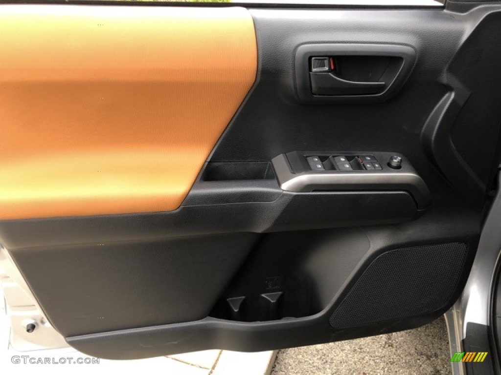 2020 Tacoma SR5 Double Cab 4x4 - Silver Sky Metallic / Black photo #20