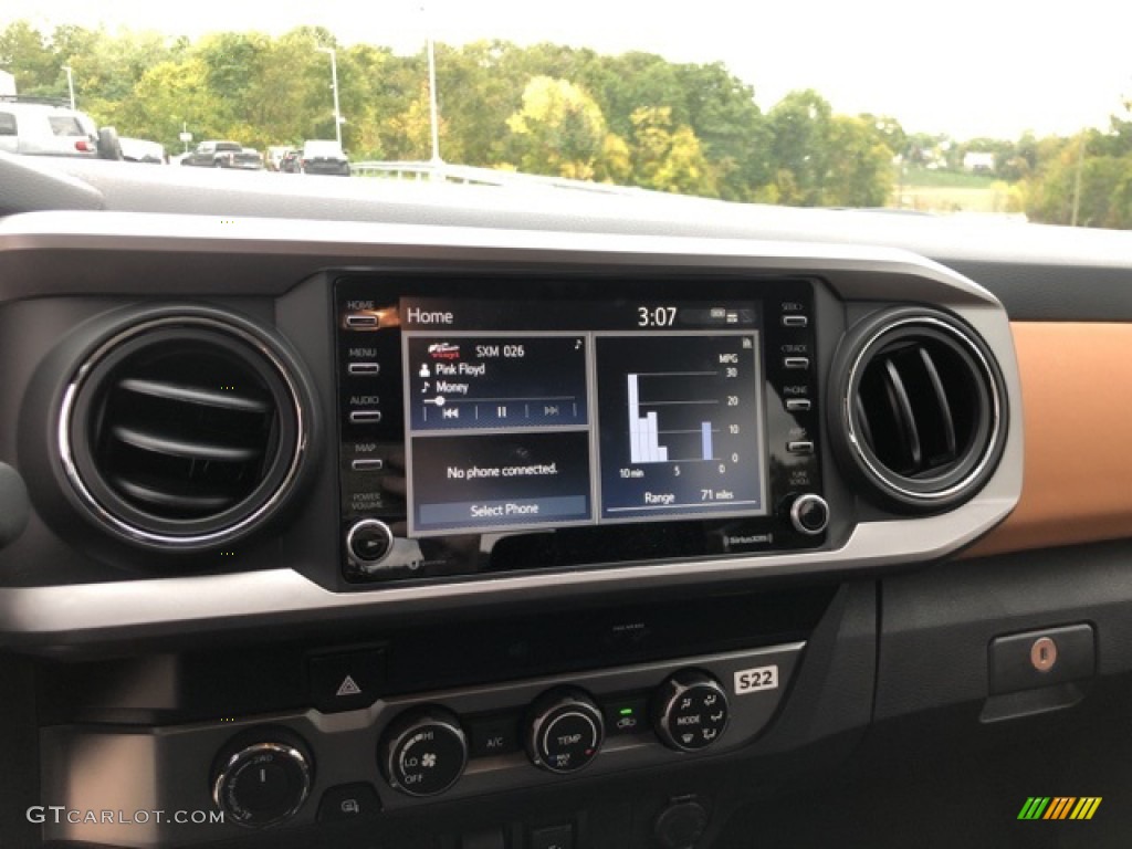 2020 Tacoma SR5 Double Cab 4x4 - Silver Sky Metallic / Black photo #23