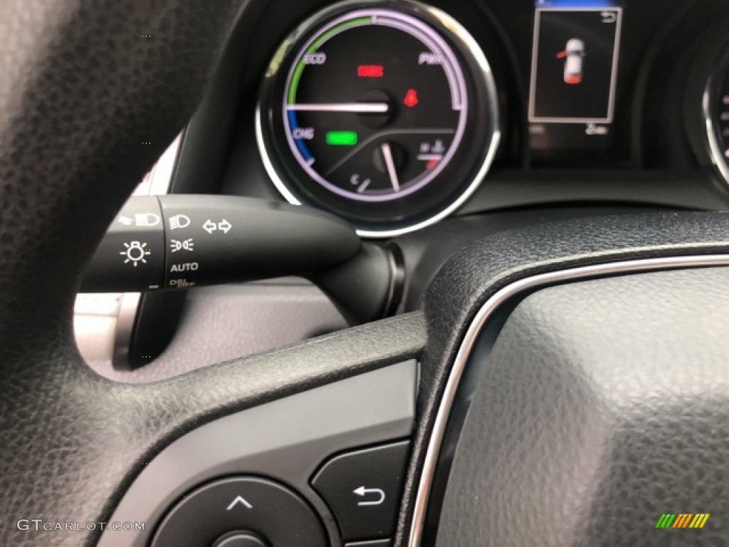 2020 Toyota Camry Hybrid LE Controls Photo #139707018
