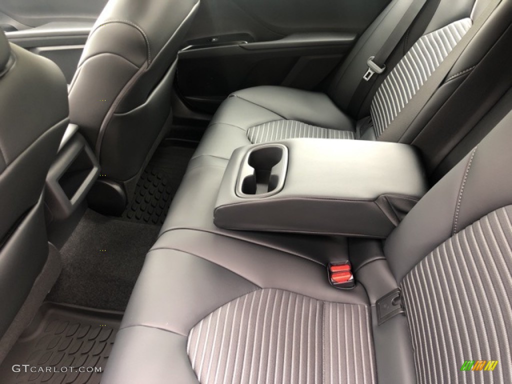 2020 Toyota Camry Hybrid SE Rear Seat Photos
