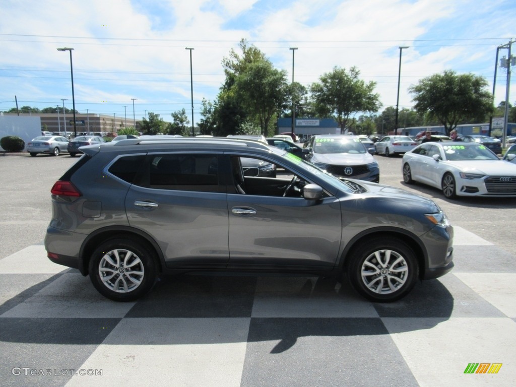 2017 Rogue SV - Gun Metallic / Charcoal photo #3