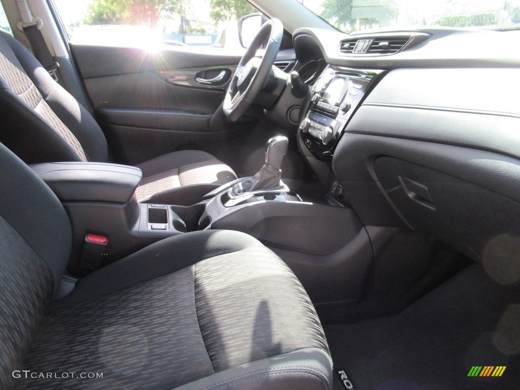 2017 Rogue SV - Gun Metallic / Charcoal photo #13