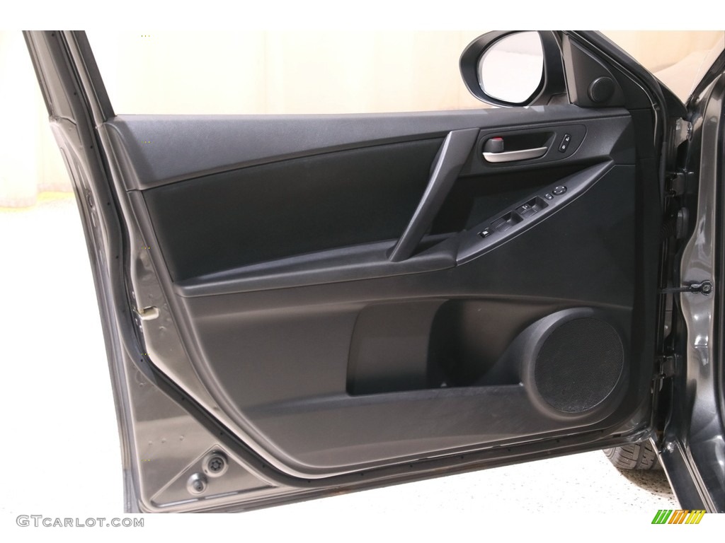 2012 MAZDA3 i Touring 4 Door - Graphite Mica / Black photo #4