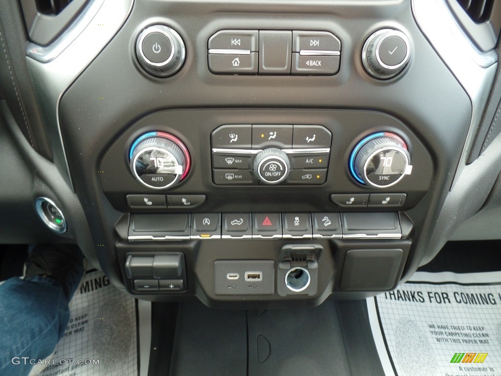 2020 Chevrolet Silverado 1500 RST Crew Cab 4x4 Controls Photo #139712476