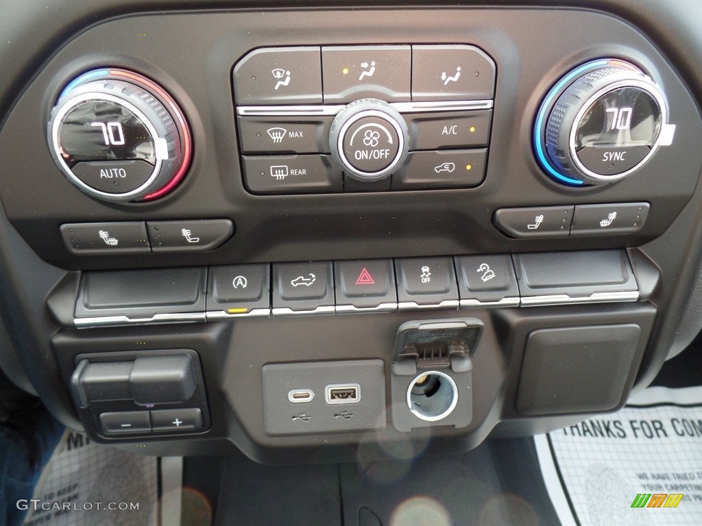 2020 Chevrolet Silverado 1500 RST Crew Cab 4x4 Controls Photo #139712500