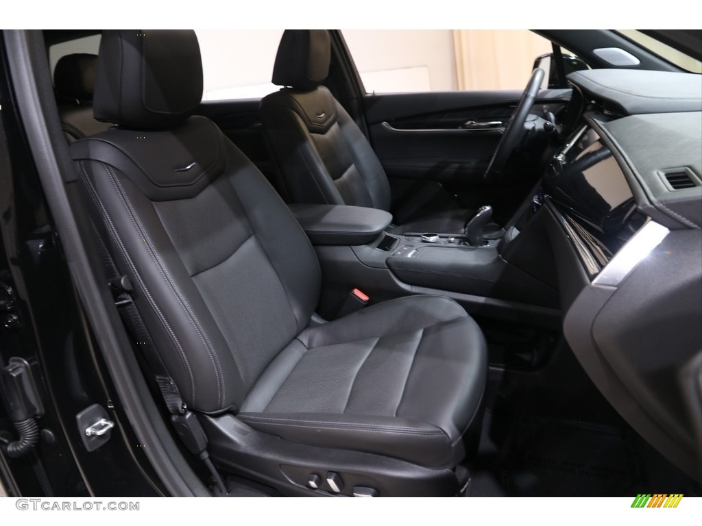 2020 Cadillac XT6 Premium Luxury Front Seat Photos