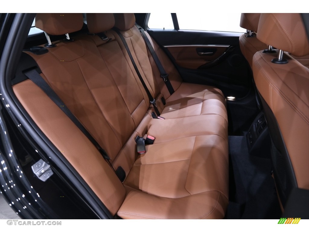 2017 BMW 3 Series 330i xDrive Sports Wagon Rear Seat Photo #139716640