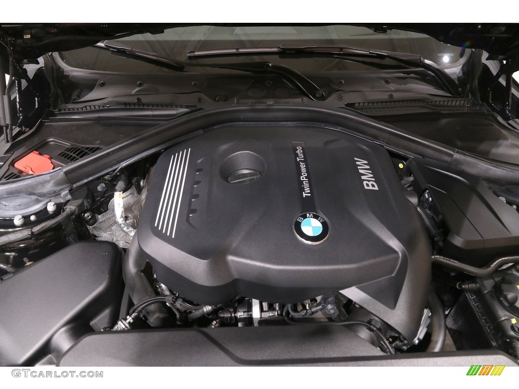 2017 BMW 3 Series 330i xDrive Sports Wagon Engine Photos