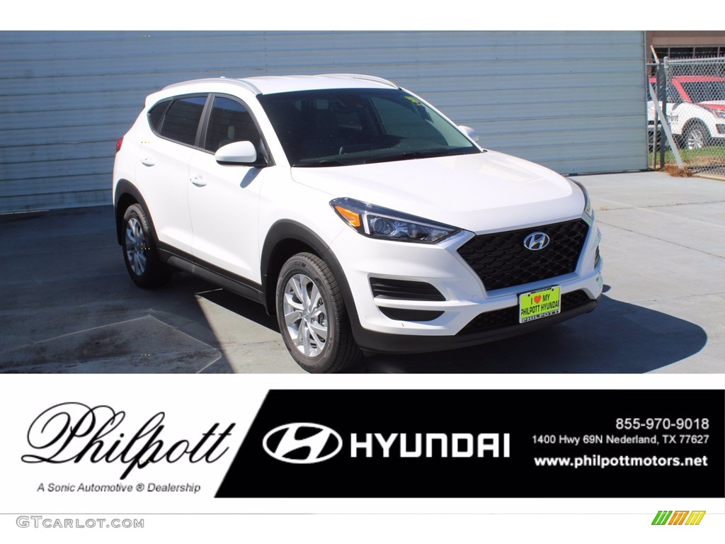 Winter White Hyundai Tucson