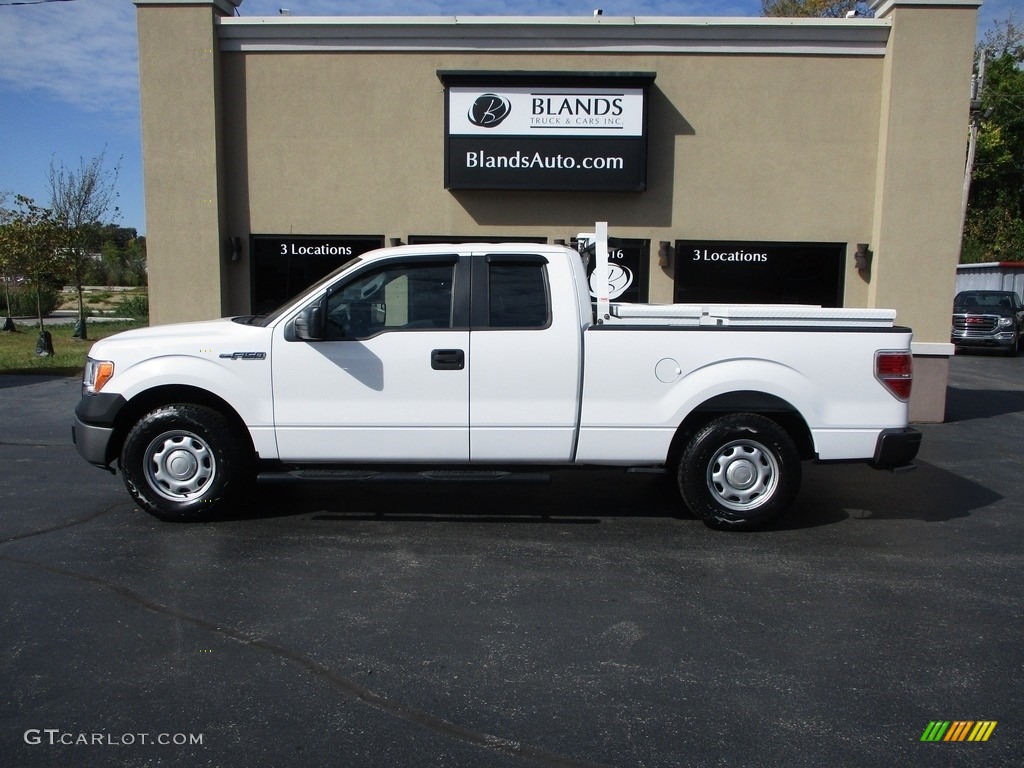 2014 F150 XL SuperCab - Oxford White / Steel Grey photo #1