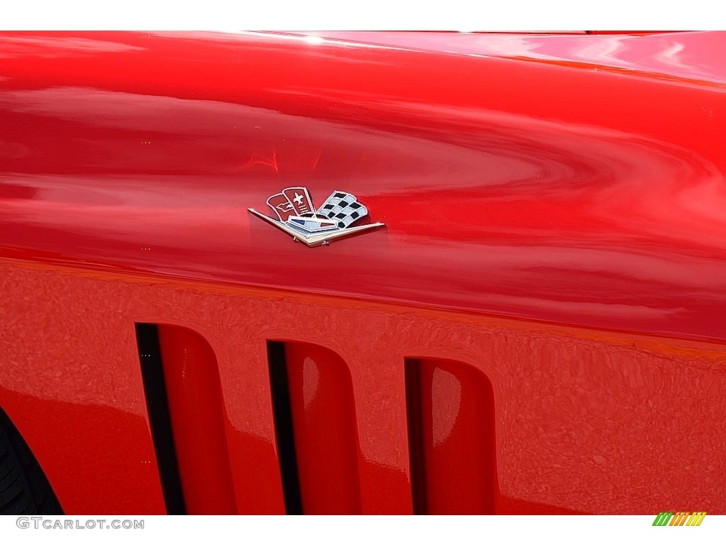 1965 Chevrolet Corvette Sting Ray Convertible Marks and Logos Photo #139721105