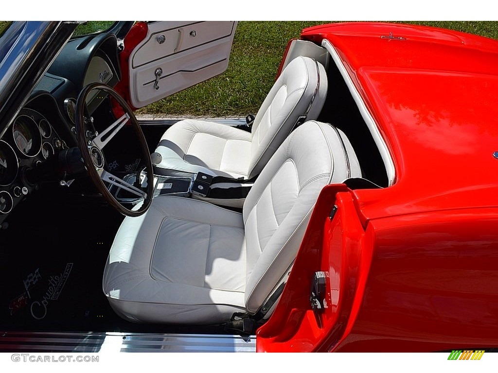1965 Chevrolet Corvette Sting Ray Convertible Front Seat Photo #139721811